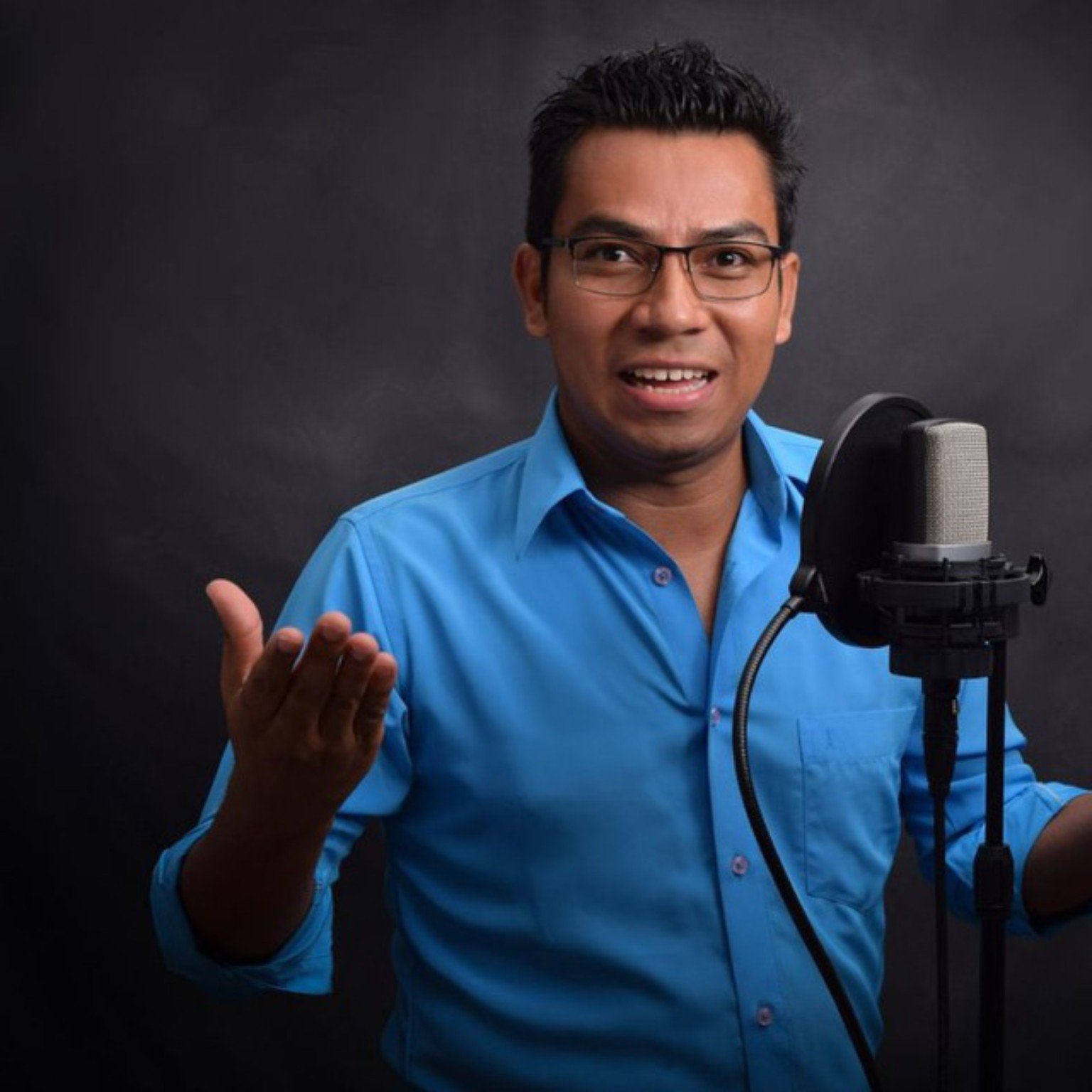 FER Producciones en estudio de grabación